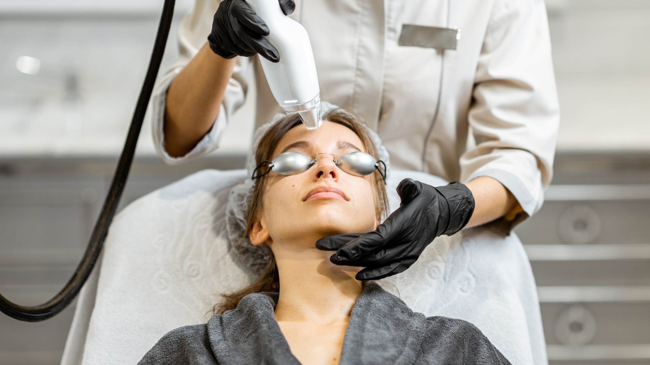 Top 5 Non-Surgical Treatments for Facial Rejuvenation After 30